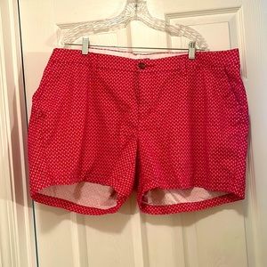 Old navy shorts, pink, size 32